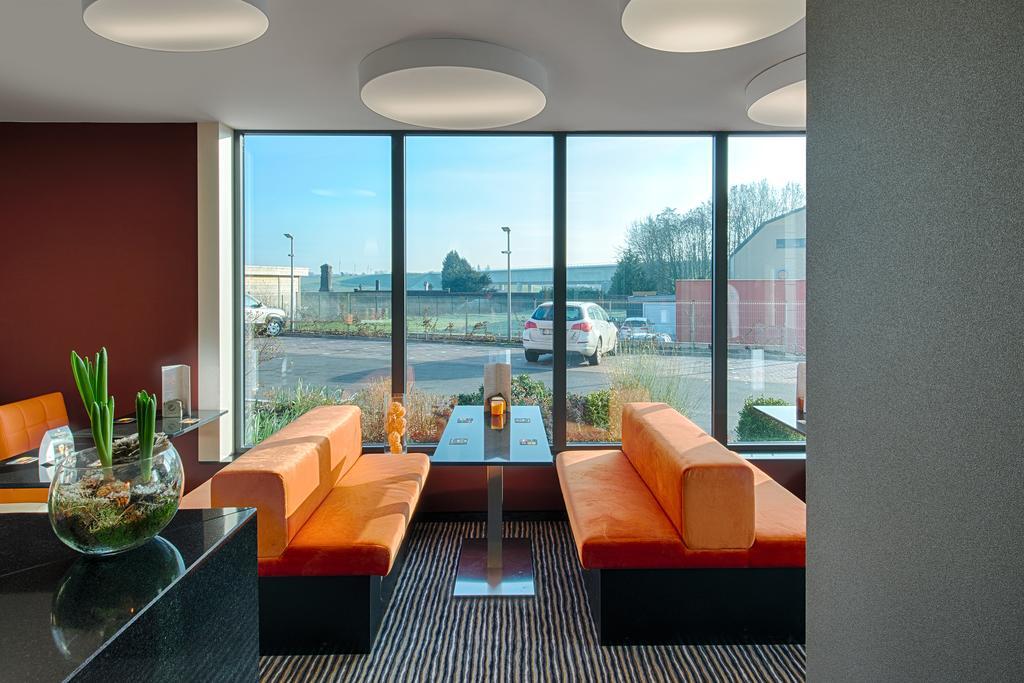 Orange Hotel Ла-Лувьер Экстерьер фото